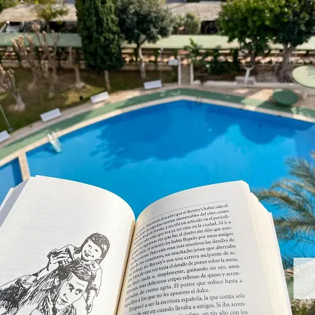Muy Luminoso, Con Piscina Y A 5 Min De La Playa. Appartement Alicante